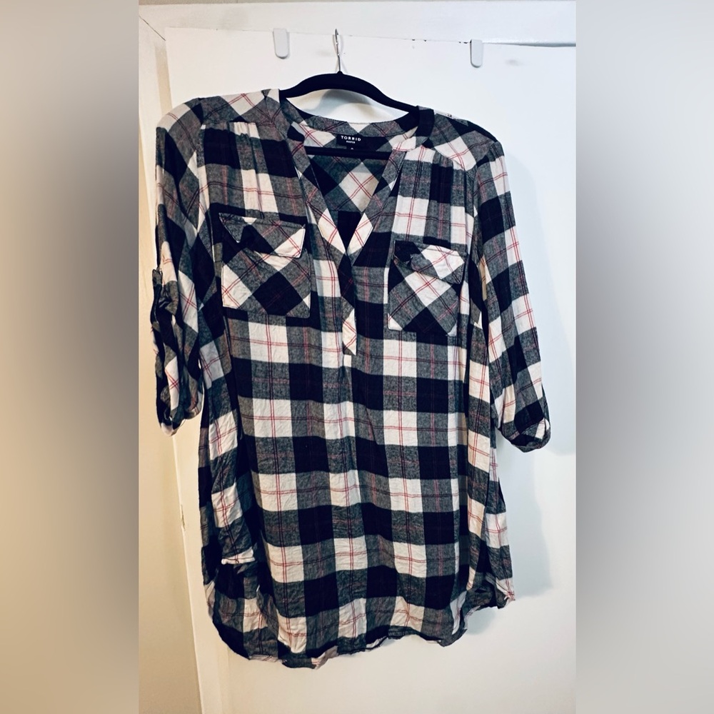 Torrid Harper Black and White Plaid Shirt